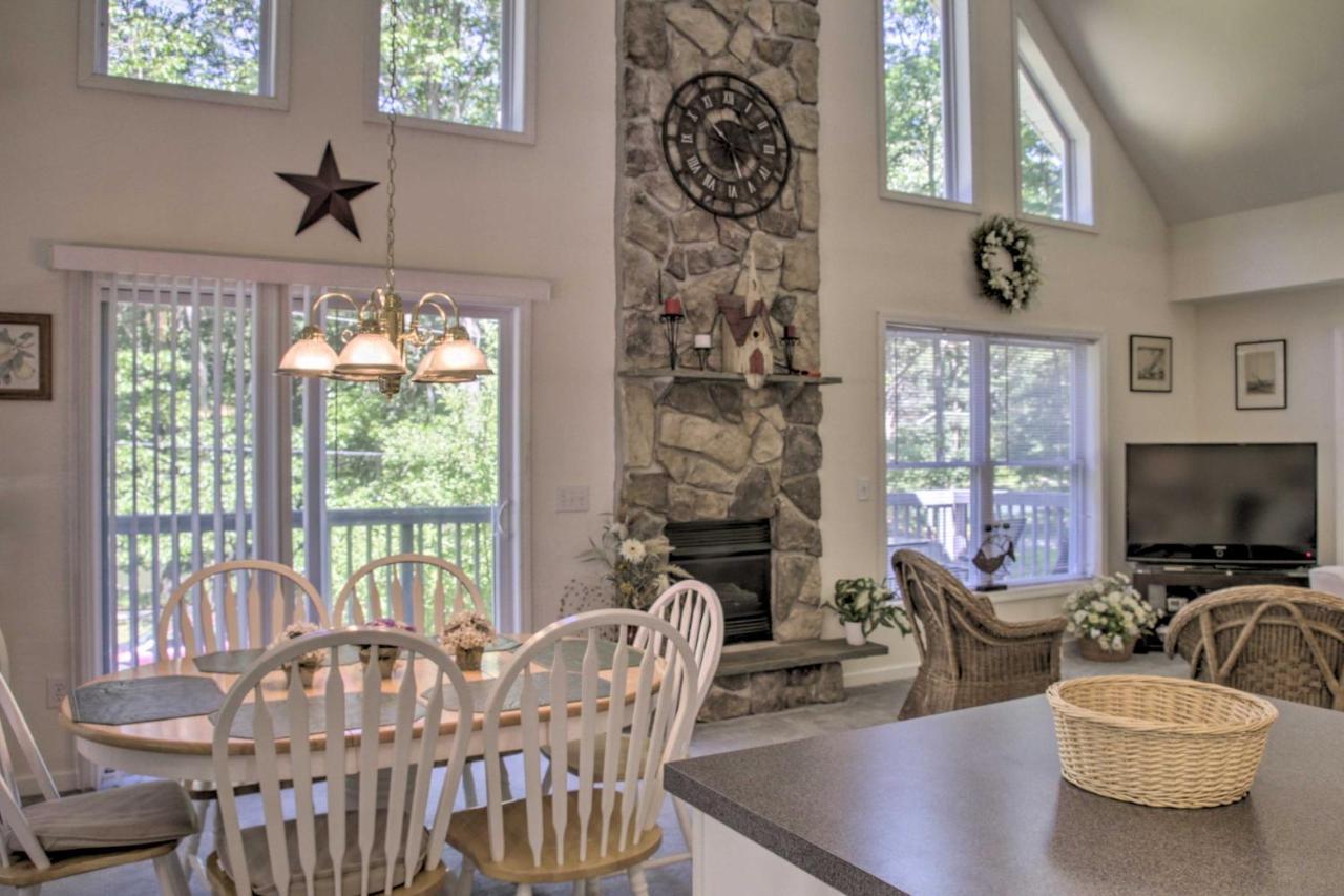 Spacious Home With Deck, Grill And Delaware River View Callicoon ภายนอก รูปภาพ