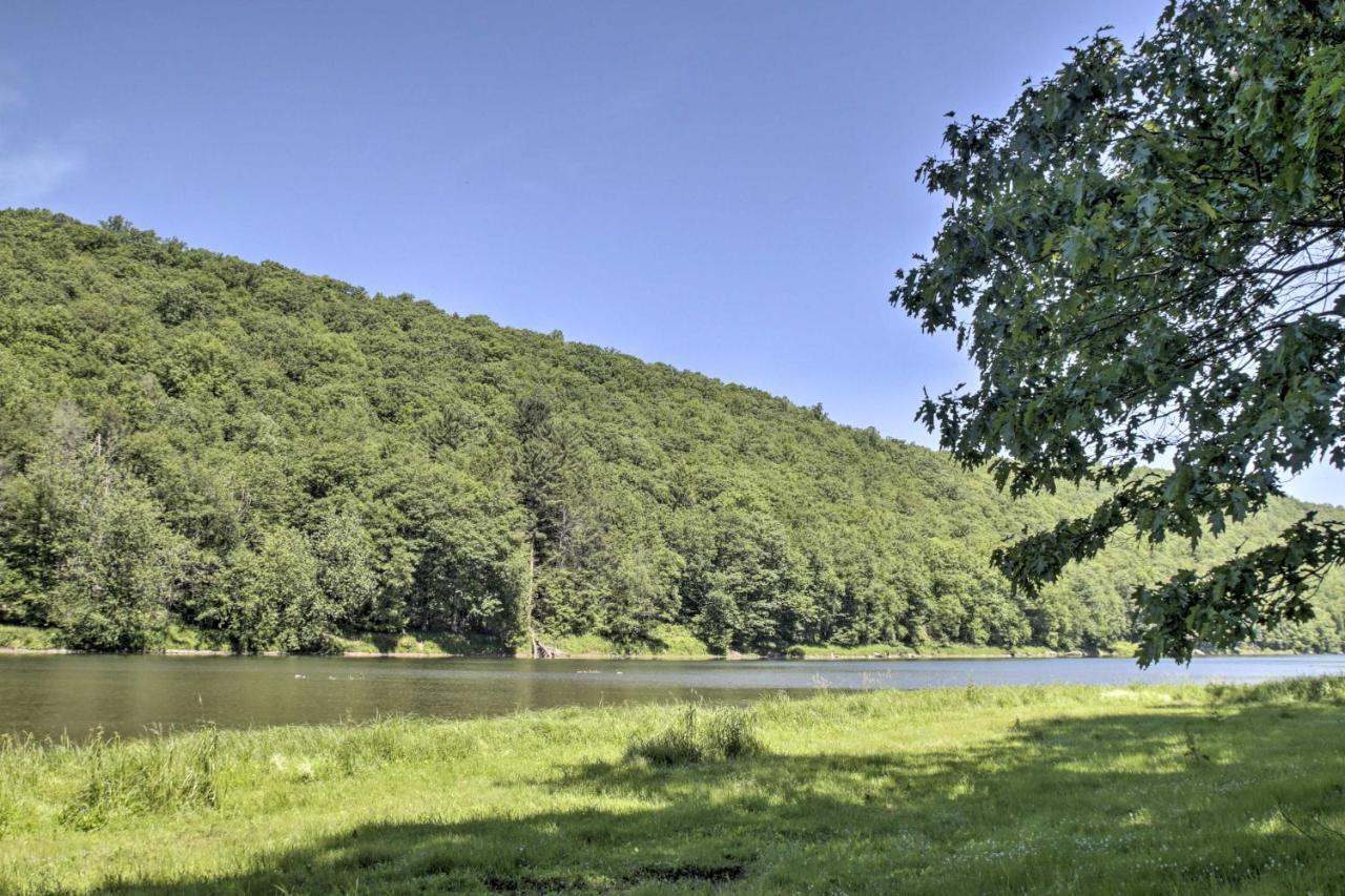 Spacious Home With Deck, Grill And Delaware River View Callicoon ภายนอก รูปภาพ